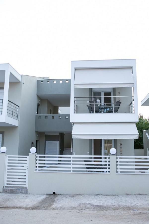 Ferienwohnung Anna Nikiti  Exterior foto